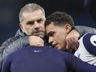 Manager Ange Postecoglou embraces Tottenham players after their 4-0 win over Manchester City. (EPA PHOTO)