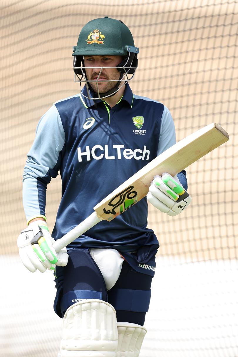 PERTH, AUSTRALIA - NOVEMBER 21: Josh Inglis of Australia looks on during an Australia Test Squad training session at Optus Stadium on November 21, 2024 in Perth, Australia. (Photo by Paul Kane/Getty Images)