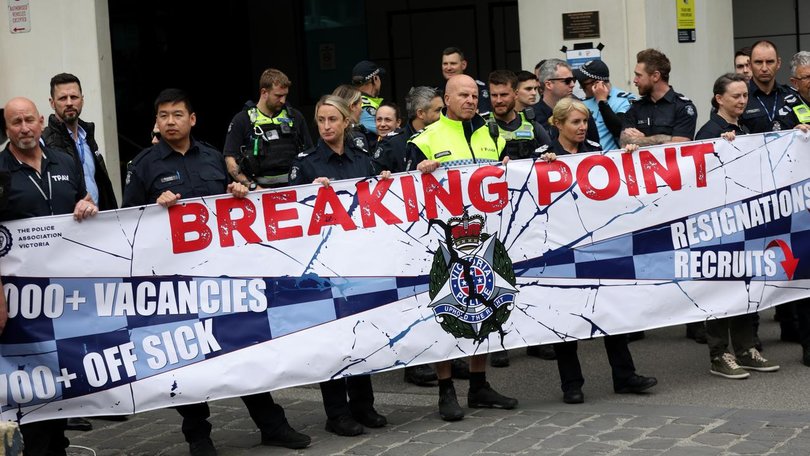 This round of action is the first time Victorian police have gone on strike in over two decades.