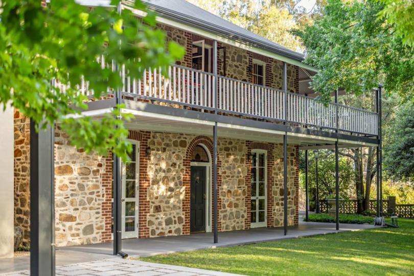 Channel 7's Selling SA features Thornwood in Clarendon.