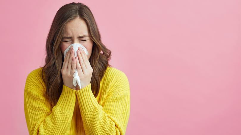 People with hay fever may be more likely to crash their car when the pollen count is high, a study suggests.