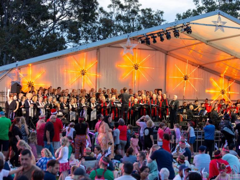 Families at the Bayside Carols in Brighton East on Tuesday night watched on in horror as a fight broke out. 