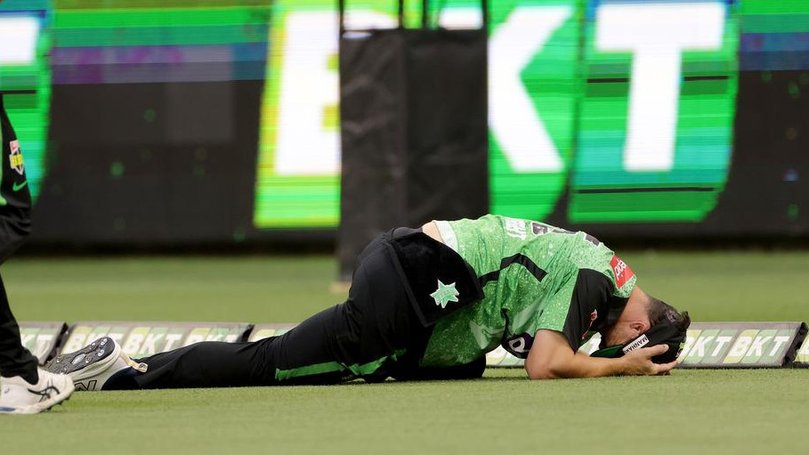 Hilton Cartwright has been cleared of serious injury after a fielding mishap in Perth. (Richard Wainwright/AAP PHOTOS)