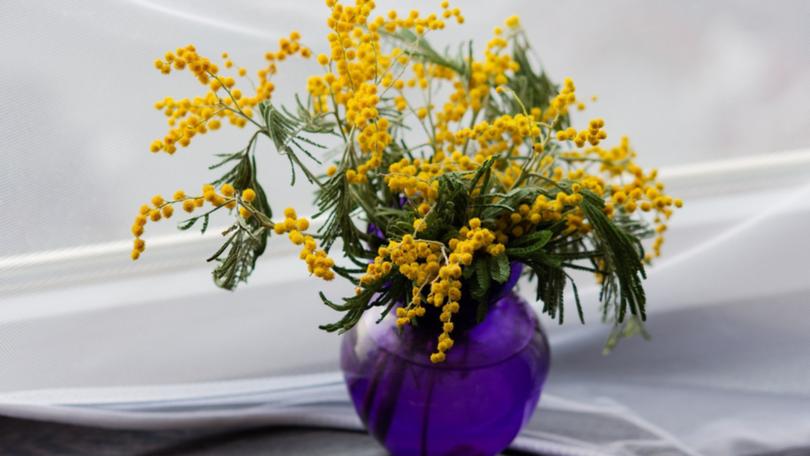 Choose seasonal flowers for decorating.