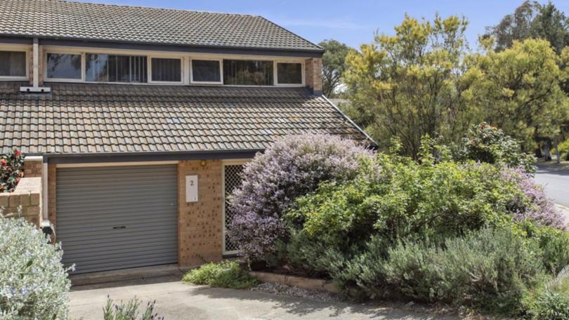 2 Cabena Court, Belconnen, ACT 2617 Listed $680,000