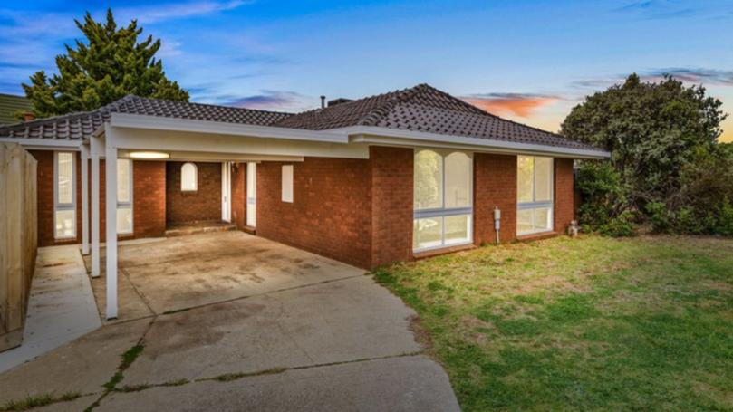 5 Heritage Way, Melton West, VIC 3337 Listed $485,000 - $530,000.