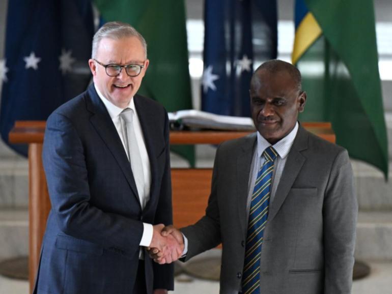 More Australian support for Solomon Islands policing and security comes after a meeting of leaders. (Lukas Coch/AAP PHOTOS)