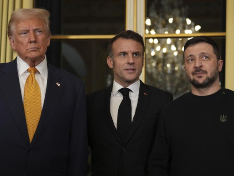 Donald Trump, Emmanuel Macron and Volodymyr Zelensky met at the Elysee Palace. 