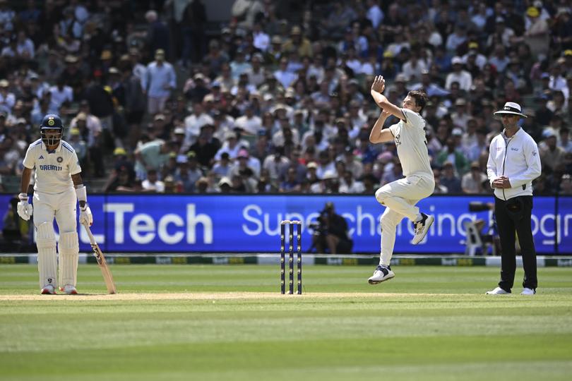 The MCG was again packed on Day 2.