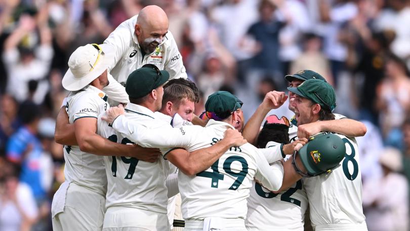 Australia celebrate victory in the fourth Test.