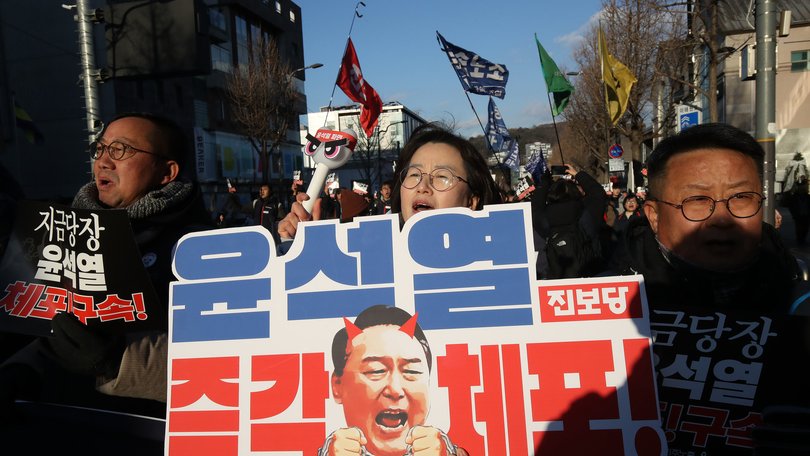 South Korean Union members protest against President Yoon Suk Yeol.