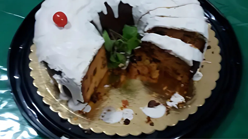 Three women died after eating the cake on Christmas Eve.