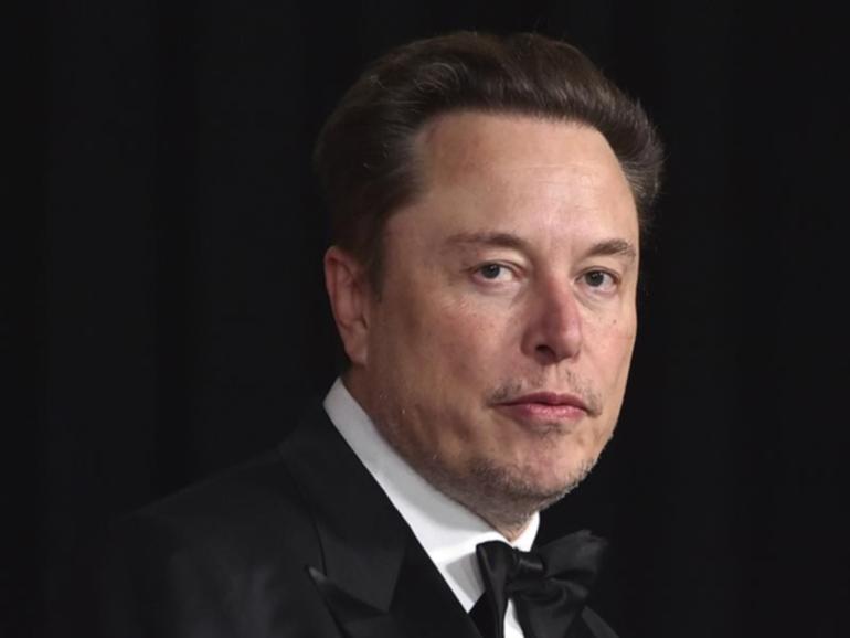 MICHELLE GOLDBERG: As the world’s richest man and a quasi-official member of Donald Trump’s team, Musk has enormous influence, and his admirers in both the United States and Britain have taken up the cause. 