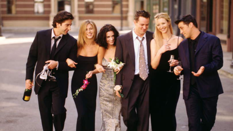 Matthew Perry (third from left) gave Lisa Kudrow (second from left) a cookie jar he swiped from the set of Friends. 