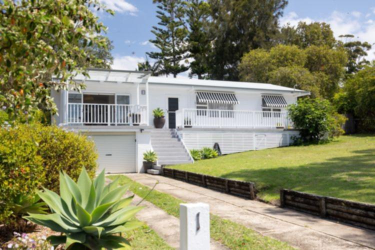 The cottage at 1 Clissold St, Mollymook, in NSW.