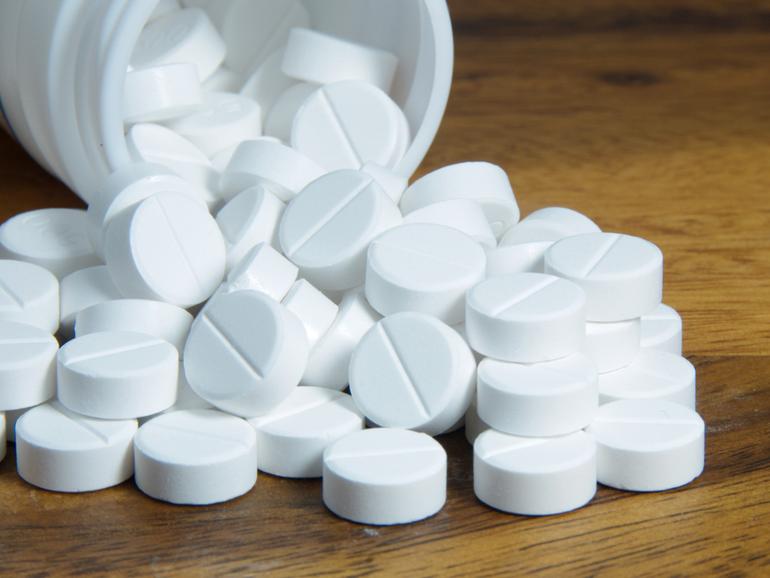 Taking a paracetamol pill may do more than soothe your ache – it could turn you into a reckless risk-taker, research suggests.