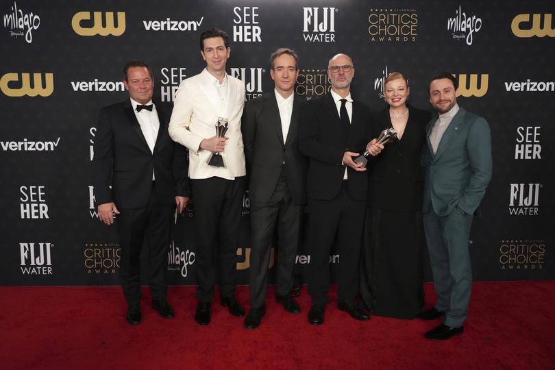 Kevin Messick, from left, Nicholas Braun, Matthew Macfayden, Jesse Armstrong, Sarah Snook, and Kieran Culkin at the 2024 Critics Choice Awards. (Photo by Jordan Strauss/Invision/AP)