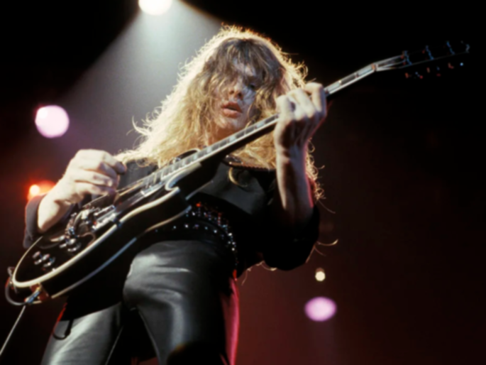 John Sykes pictured performing onstage with Thin Lizzy. 