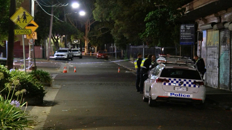 Police are looking for the gunman after two teens were seriously injured in the shooting in Collingwood. 