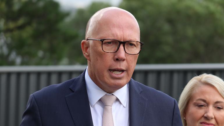 Federal Opposition Leader Peter Dutton and candidate for Lyons Susie Bower at the Brighton IGA in Tasmania, Thursday, January 16, 2025. (AAP Image/Ethan James) NO ARCHIVING