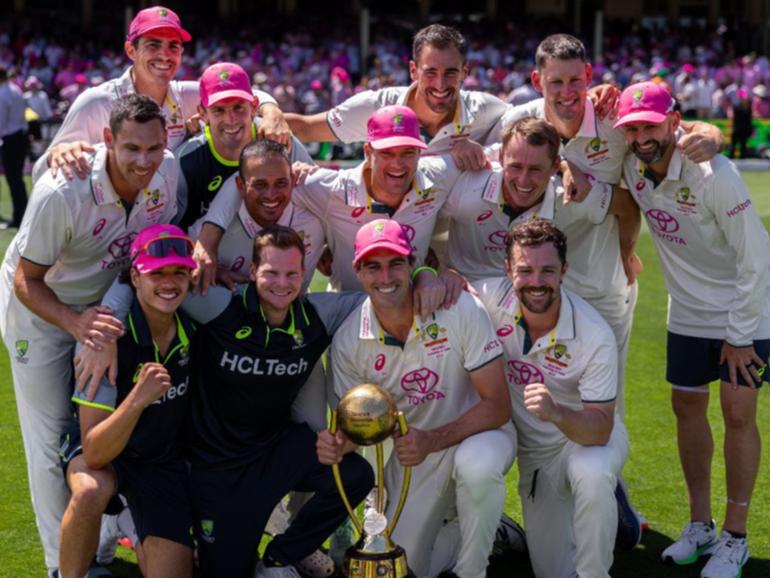 Australia celebrate the series win over India. 