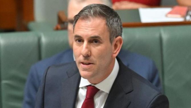 Treasurer Jim Chalmers wasted no time on Wednesday, telling Australians “the worst of the inflation challenge is now well and truly behind us”, while unemployment remains low. 