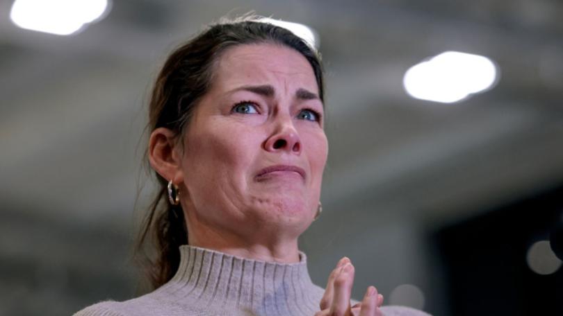 Nancy Kerrigan was in tears when she spoke to media about the tragedy. 