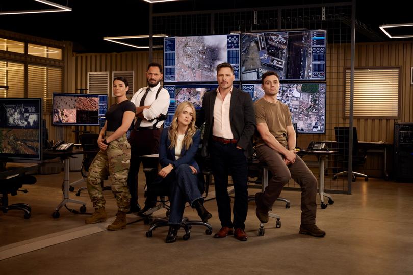 The cast of The Hunting Party.