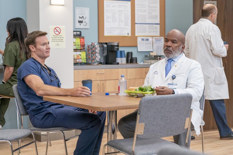 Lawson with David Allen Grier on St Denis Medical.