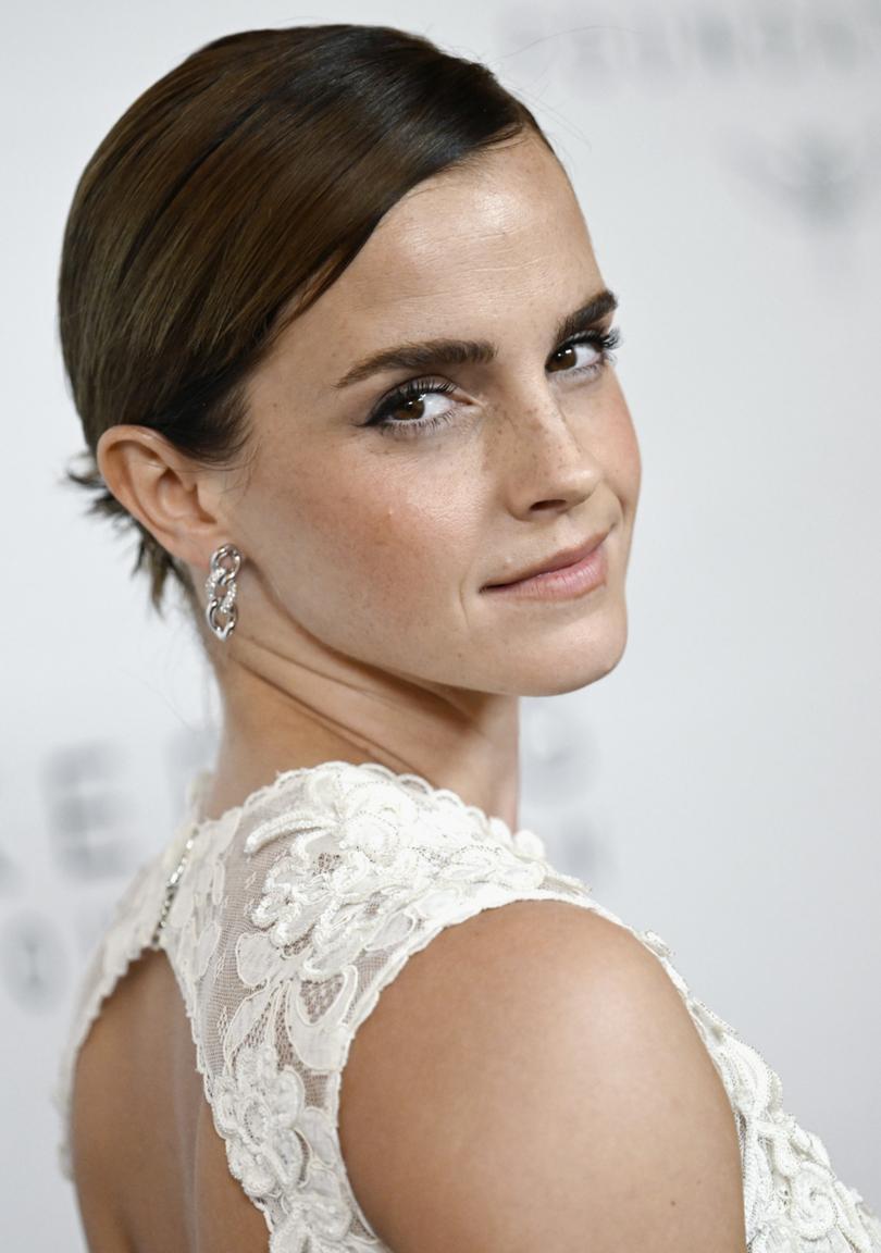 Emma Watson chooses lab diamonds on the grounds of sustainability.