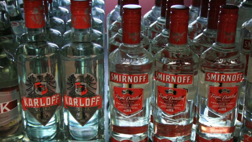 The tragic death of a Melbourne woman from alcohol poisoning has highlighted the need to change how easily consumers can buy alcohol from delivery services, a coroner says. File image.