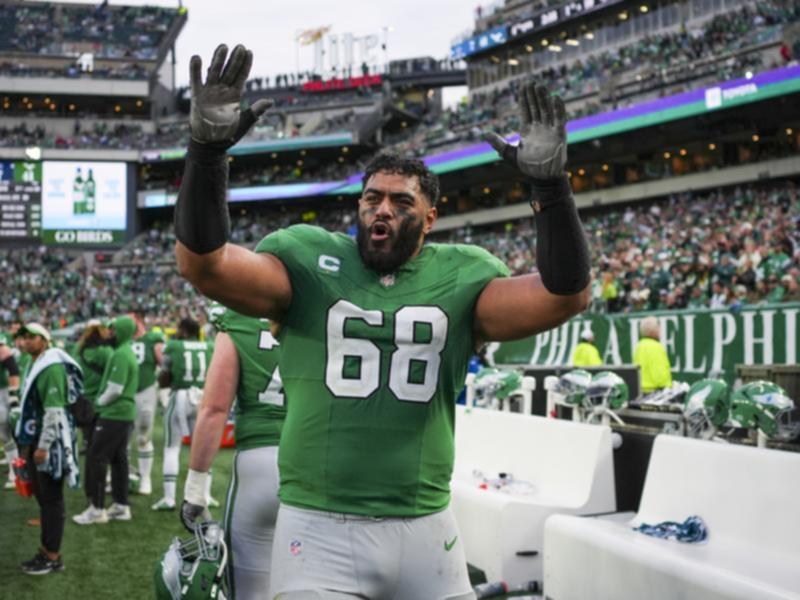 Australian Jordan Mailata plays for the Philadelphia Eagles in the NFL. 