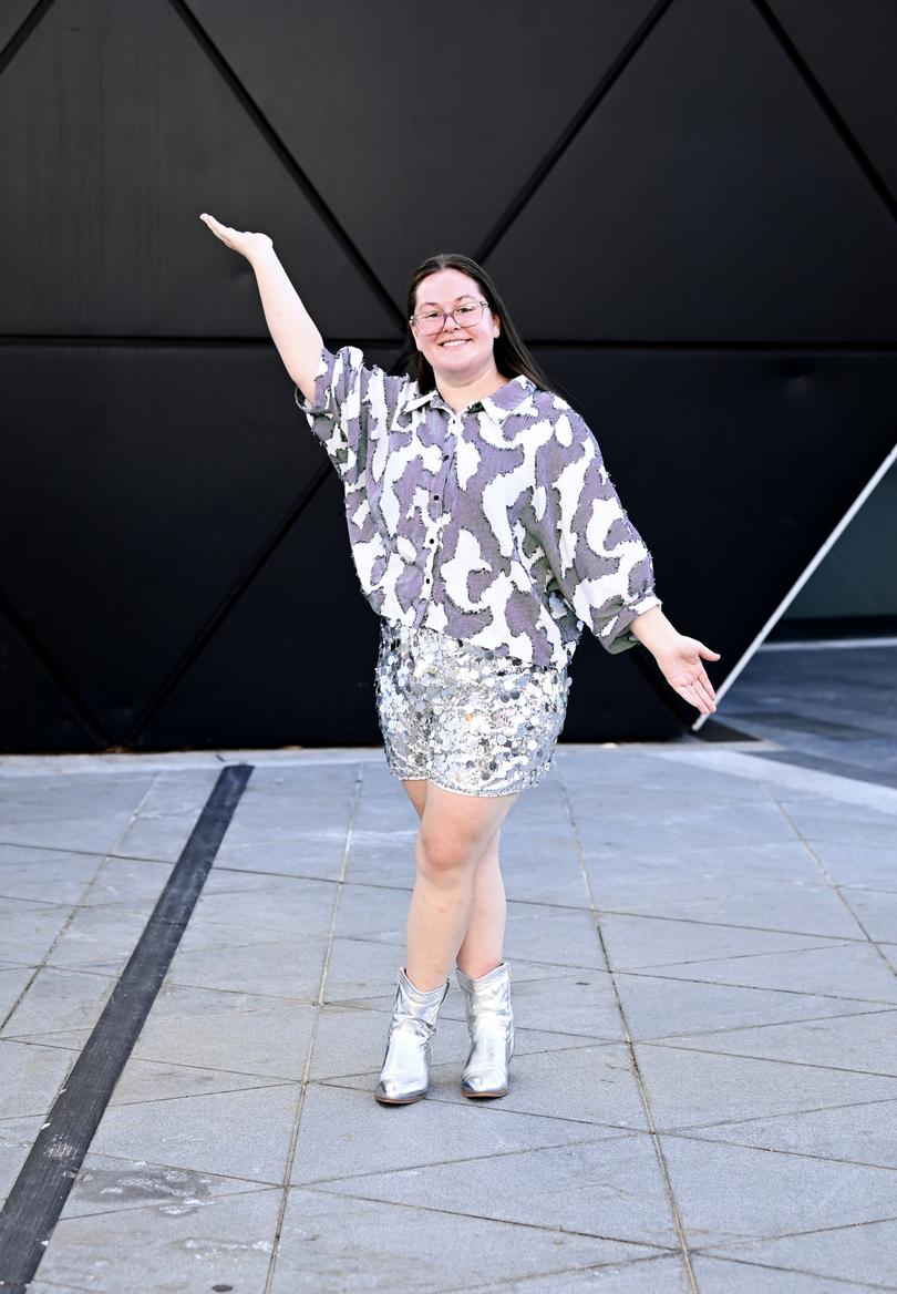 Fans arrive for Kylie Minogue performing at RAC Arena Perth. Jolene  Whibley.