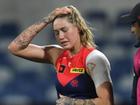 Tayla Harris is ready to perform for Melbourne despite a shoulder injury and a failed trade attempt. (Julian Smith/AAP PHOTOS)