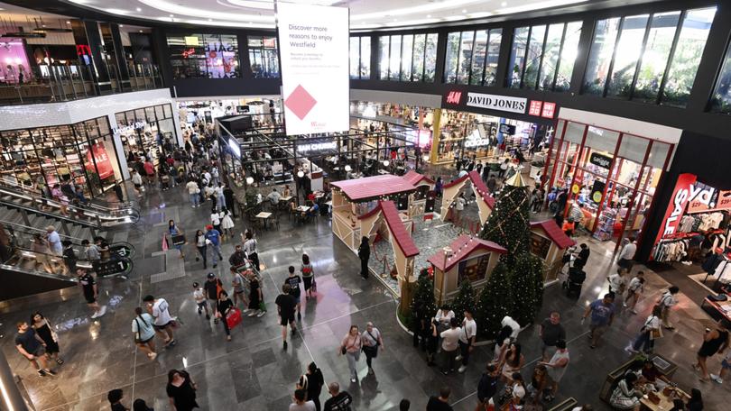 Boxing Day sales at Westfield Carousel.