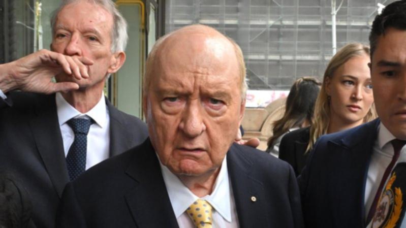 Former broadcaster Alan Jones says the allegations against him were "baseless or distort the truth". (Mick Tsikas/AAP PHOTOS)