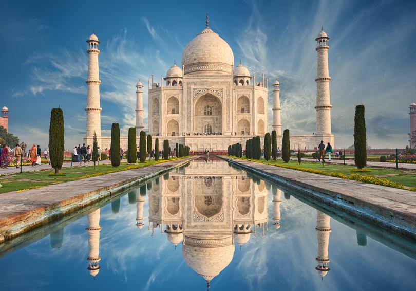 The Taj Mahal is an ivory-white marble mausoleum on the south bank of the Yamuna river in the Indian city of Agra, Uttar Pradesh.