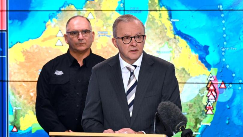 Anthony Albanese benefited by being seen to respond decisively to ex-cyclone Alfred, polling shows. (Lukas Coch/AAP PHOTOS)