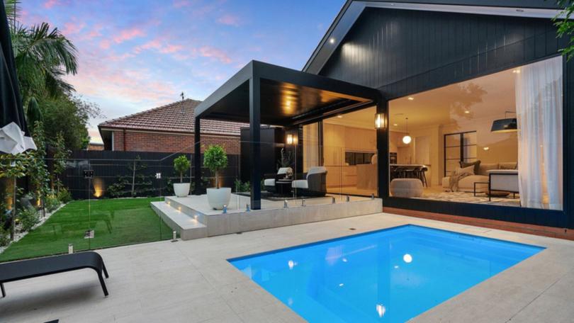 The property has an in-ground mineral plunge pool