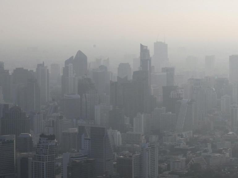 Many buildings were evacuated as they swayed in a rare earthquake to hit Bangkok. (file) (EPA PHOTO)