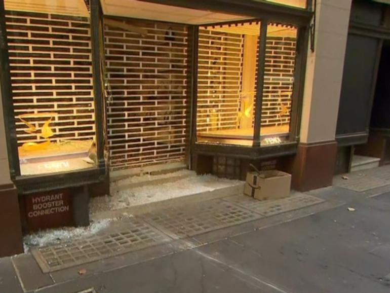The store on Melbourne’s luxury strip was violently ram-raided, marking the second attack in weeks, with thieves escaping in two getaway cars.