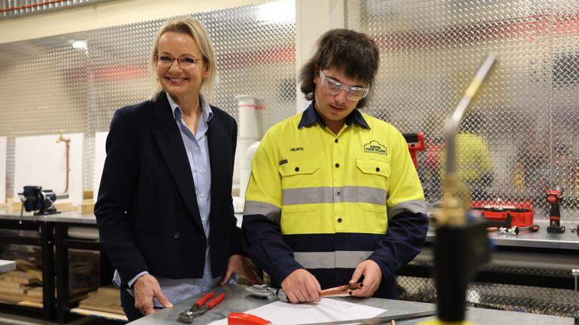 More young Australians will be encouraged to pick up the tools with a new network of Australian Technical Colleges the Coalition is promising to build across the country.