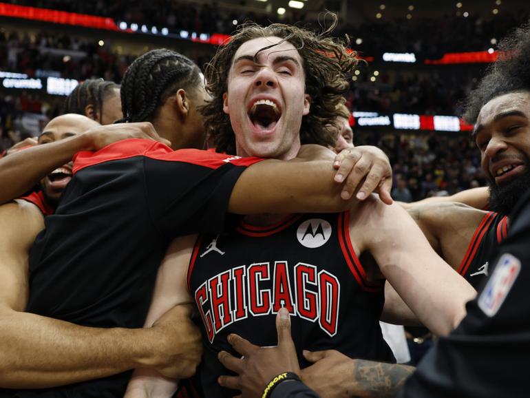 Chicago Bulls guard Josh Giddey has been cleared for the NBA Play-In Tournament clash with Miami.
