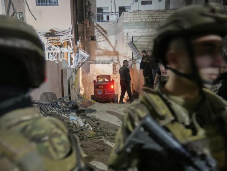 The Lebanese army says its troops raided an apartment and seized rockets and launchers. (AP PHOTO)