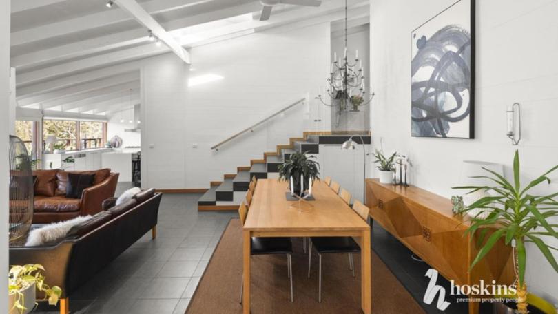 33-37 Grandview Road, Warrandyte, Victoria.