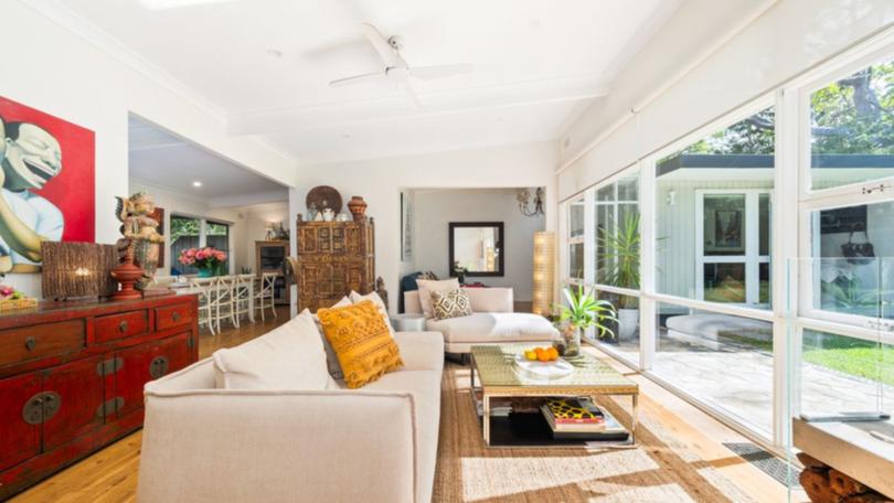 64 Burdekin Crescent, St Ives, NSW.