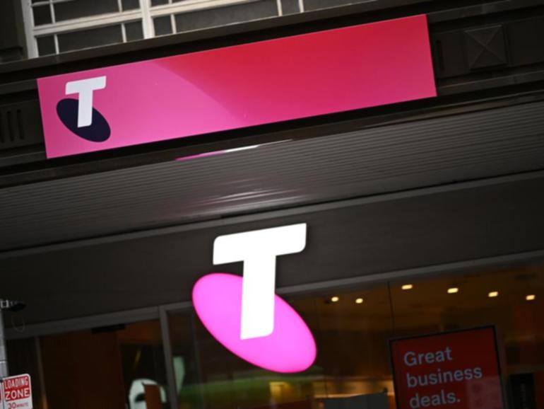 Telstra customers are fuming after an outage has spilled into a second day, despite the Telco claiming the issue was fixed. 