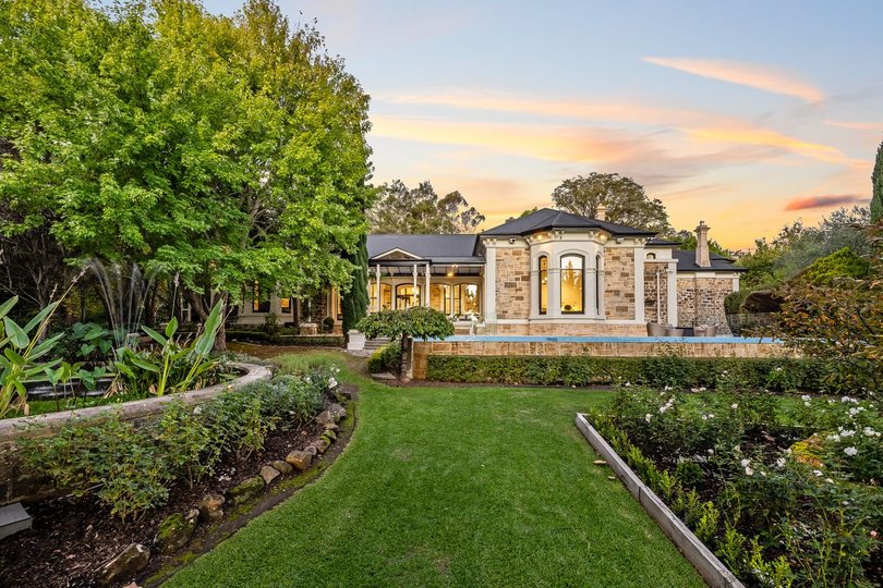 Warrakilla is a grand 1850s Victorian mansion set among the Adelaide Hills.
