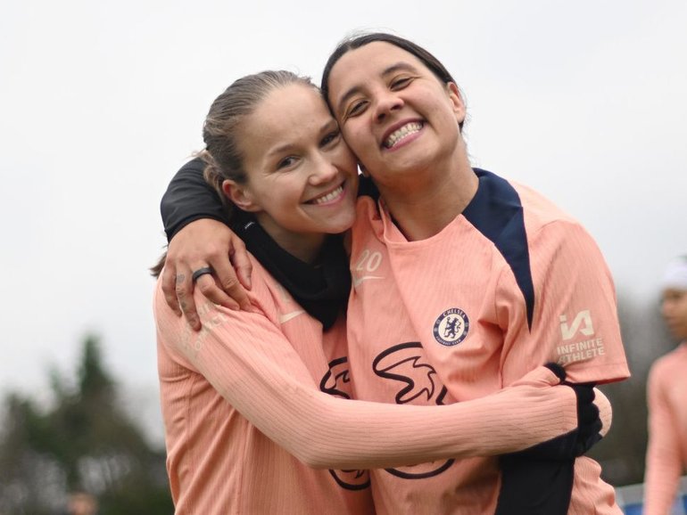 Sam Kerr’s Chelsea celebrate another WSL title. 