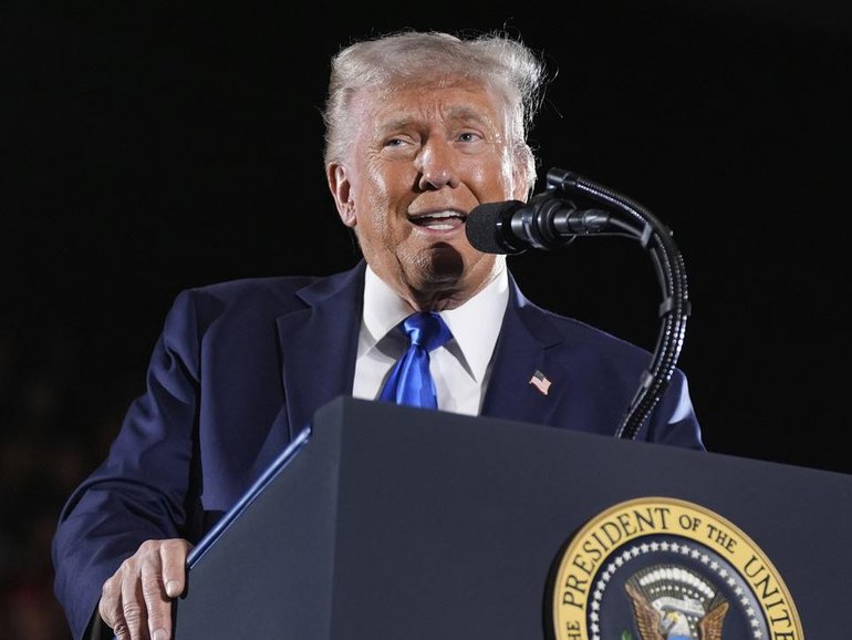 A bishop is demanding President Donald Trump apologise for the AI picture of himself dressed in papal robes.